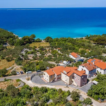 Guest house Forever Miholascica