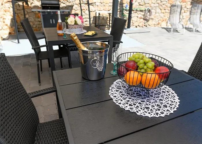 Forever Gasthuis Miholascica