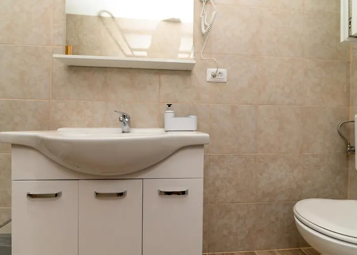 Forever 3* Miholascica