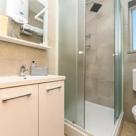 Forever 3* Miholascica